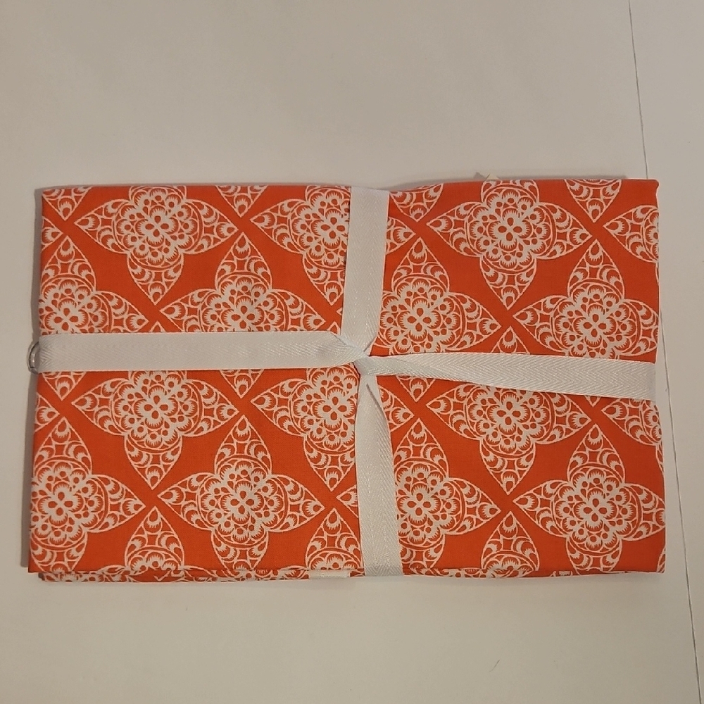 Salmon Pink & White Patterned 100% Cotton Fabric Ty Pennington 1 Yard NEW - Picture 5 of 5
